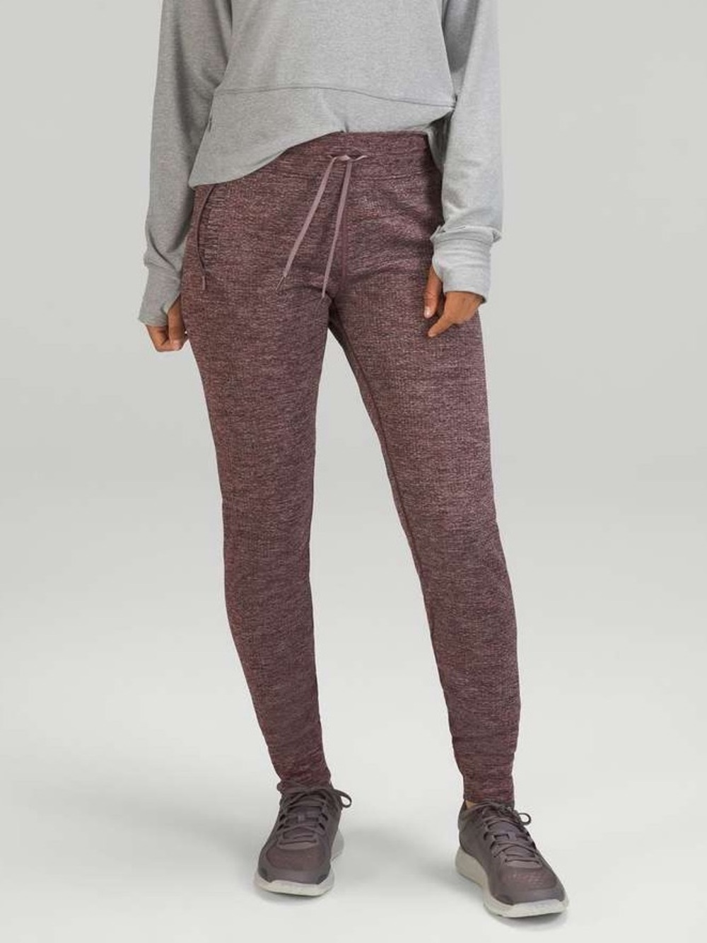 Lululemon Engineered Warmth Joggers 2 Chrome Lunar Rock Black Women’s